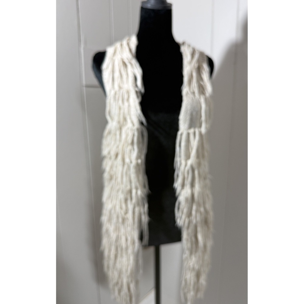H&M XS Cream Oatmeal Fringe Sweater Vest Boho Festival Western Hippie Granola - Picture 2 of 6